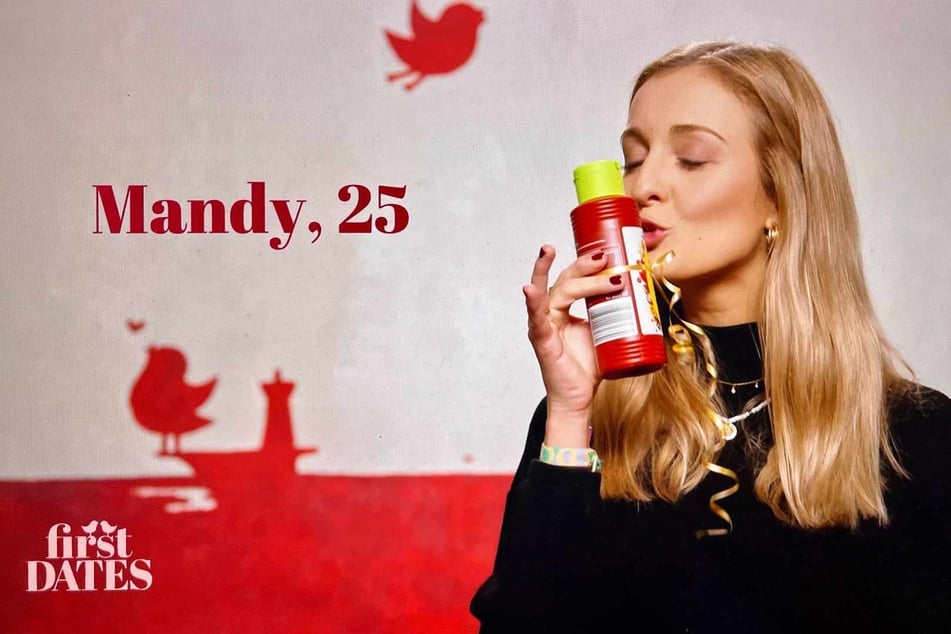First Dates: "First Dates": Mandy möchte ihre Verabredung von Curryketchup überzeugen