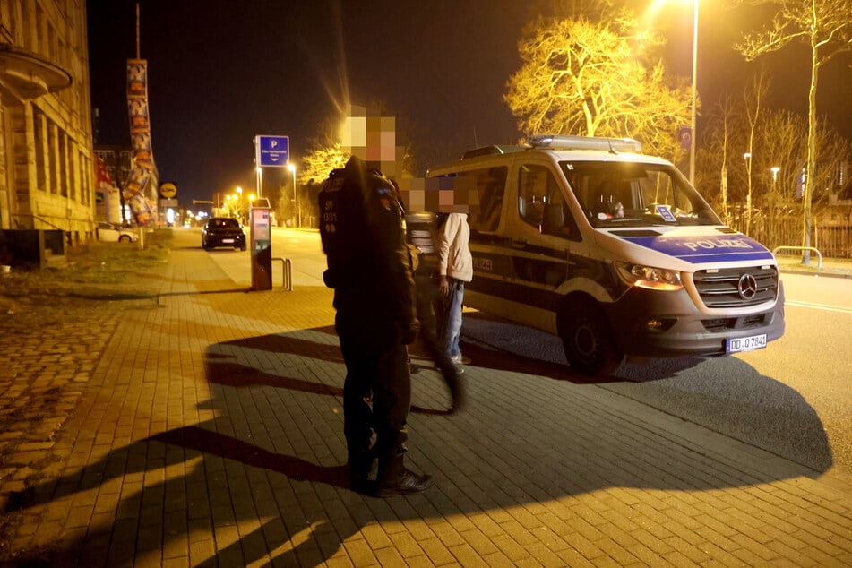 Auch in der Dresdner Straße kam es zu einem Polizeieinsatz.