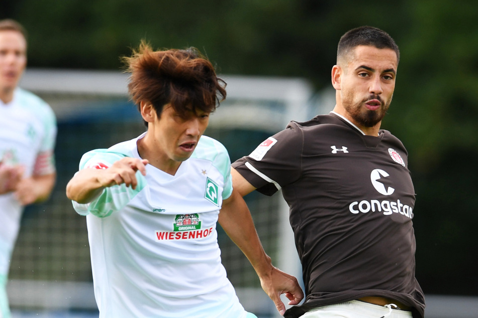 Ersin Zehir (23, r.) verlässt den FC St. Pauli. Der Vertrag des 23-Jährigen wurde einvernehmlich aufgelöst. (Archivfoto)