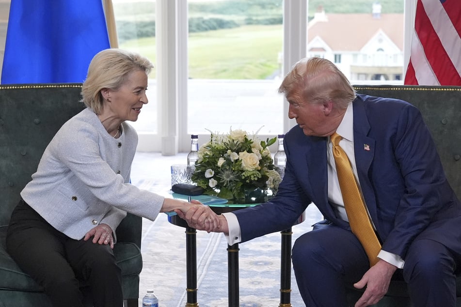 EU-Kommissionspräsidentin Ursula von der Leyen (66) und US-Präsident Donald Trump (79) konnten sich auf einen Zolldeal einigen.