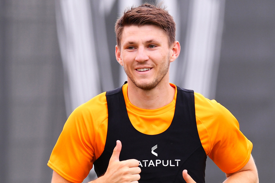 Robin Becker stammt aus dem Ort Leichlingen in der Nähe von Leverkusen.