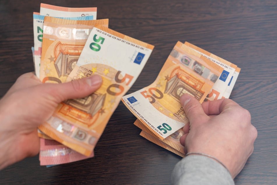 Die Sozialkosten für 2025 fallen über 43 Millionen Euro höher als geplant aus. (Symbolfoto)