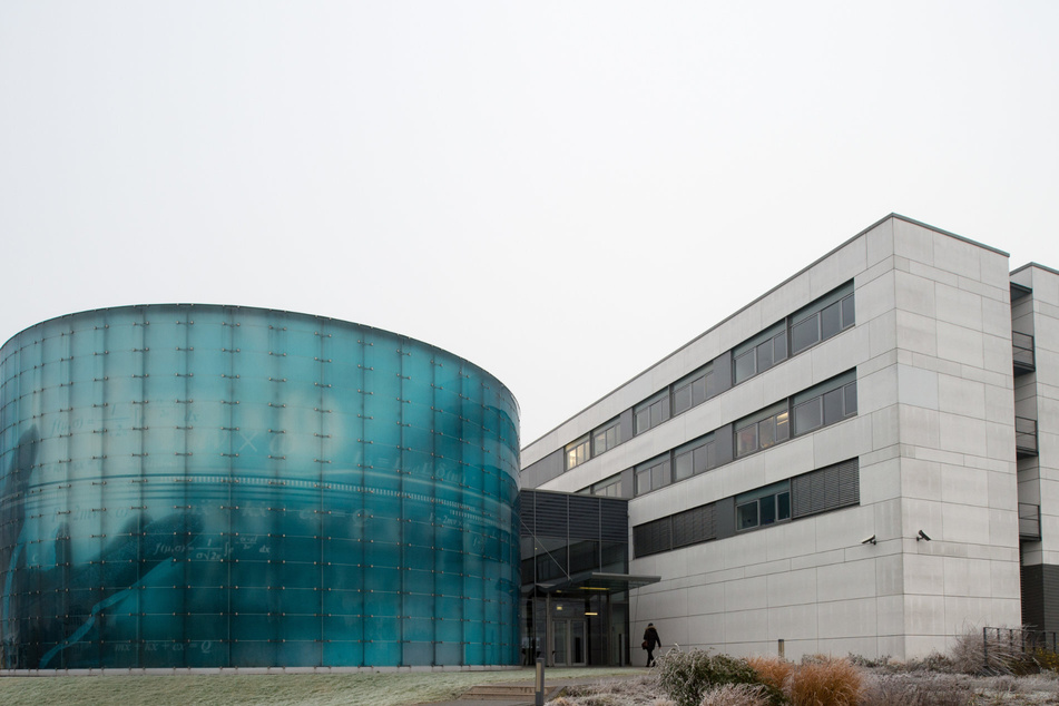 Das Fraunhofer Institut hat am Standort Magdeburg eine neue Forschungsfabrik gestartet. (Archivbild)