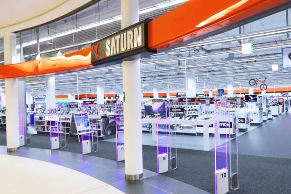 Saturn Chemnitz Roter Turm - Neumarkt 2.