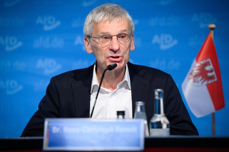 Brandenburgs rechtsextremer AfD-Chef Hans-Christoph Berndt (69) sitzt seit 2019 im Landtag.