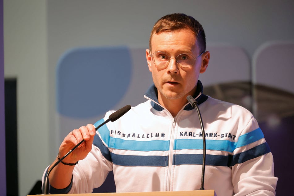 Die großen Baustellen für kommende Saison sind für CFC-Sportchef Chris Löwe (37) noch im Tor und in der Abwehr.