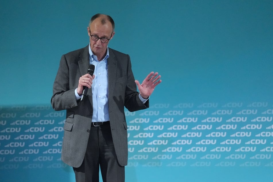 Der CDU-Chef und designierte Bundeskanzler Friedrich Merz (69) versicherte Selenskyj (47), dass er auf seiner Seite sei.