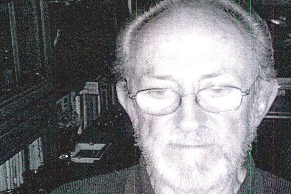 Thüringer Vogtland: 86-jähriger Mann vermisst, Polizei sucht mit Foto!