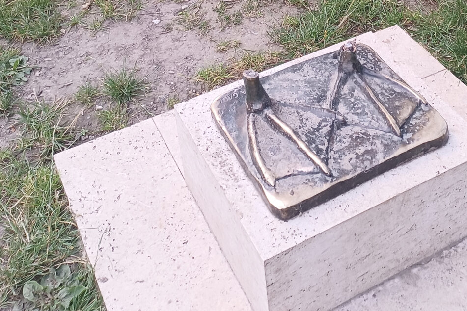 Nur noch Füße von Bronze-Tieren in Leipziger Park übrig: "Das ist einfach nur dumm"