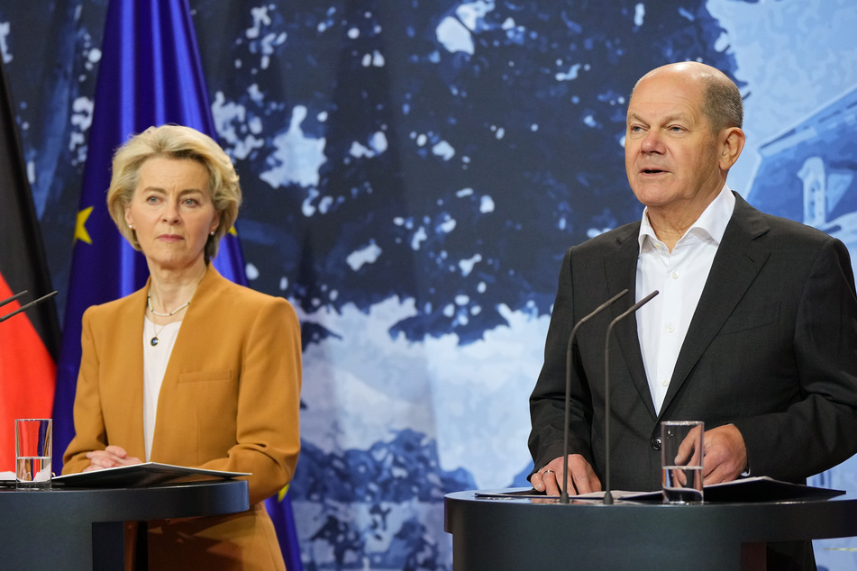 EU-Kommissionspräsidentin Ursula von der Leyen (64, CDU) und Bundeskanzler Olaf Scholz (64, SPD) beantworteten am Sonntag Fragen vor Journalisten.