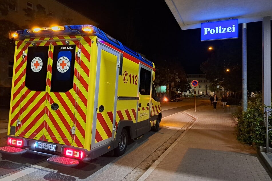 Nach dem Angriff wurde Niclas zum Polizeirevier Bautzen gebracht und ärztlich versorgt.