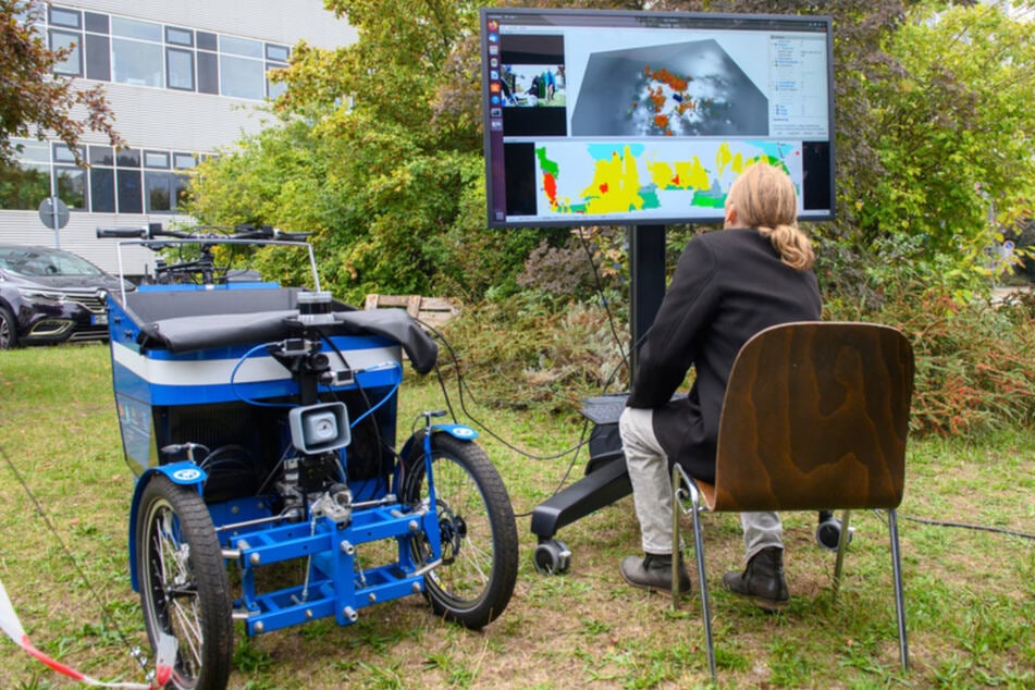 Die autonomen Räder scannen beim Fahren selbstständig ihre Umwelt ab.