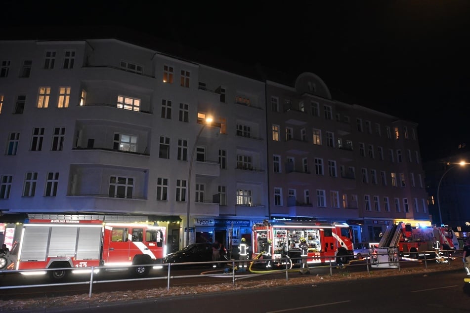 Die Föhrer Straße war laut Mitteilung in beide Richtungen gesperrt.