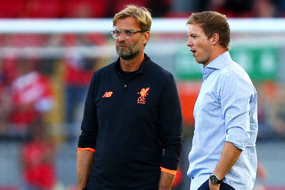 Julian Nagelsmann (r.,33) und Jürgen Klopp (53) treffen nicht in Leipzig, sondern in Budapest aufeinander. (Archivbild)