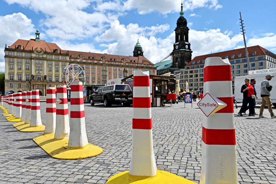 Terrorschutz ist teuer: Allein für die Anschaffung von 152 neuen Sperren des Typs "Citysafe" wird die Verwaltung etwa 800.000 Euro hinblättern.