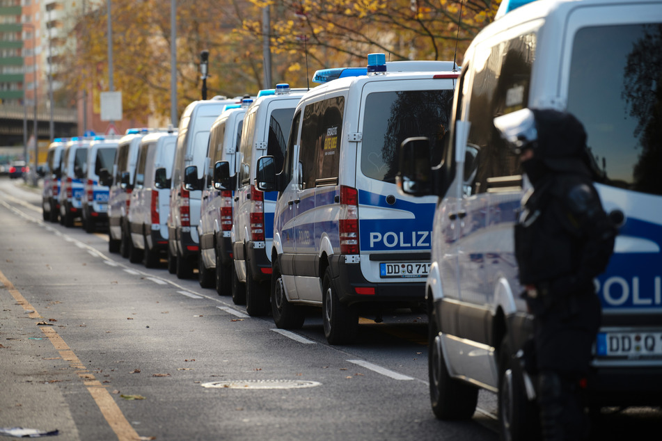Mehr als 1600 Polizeibeamte waren am Morgen im Einsatz.