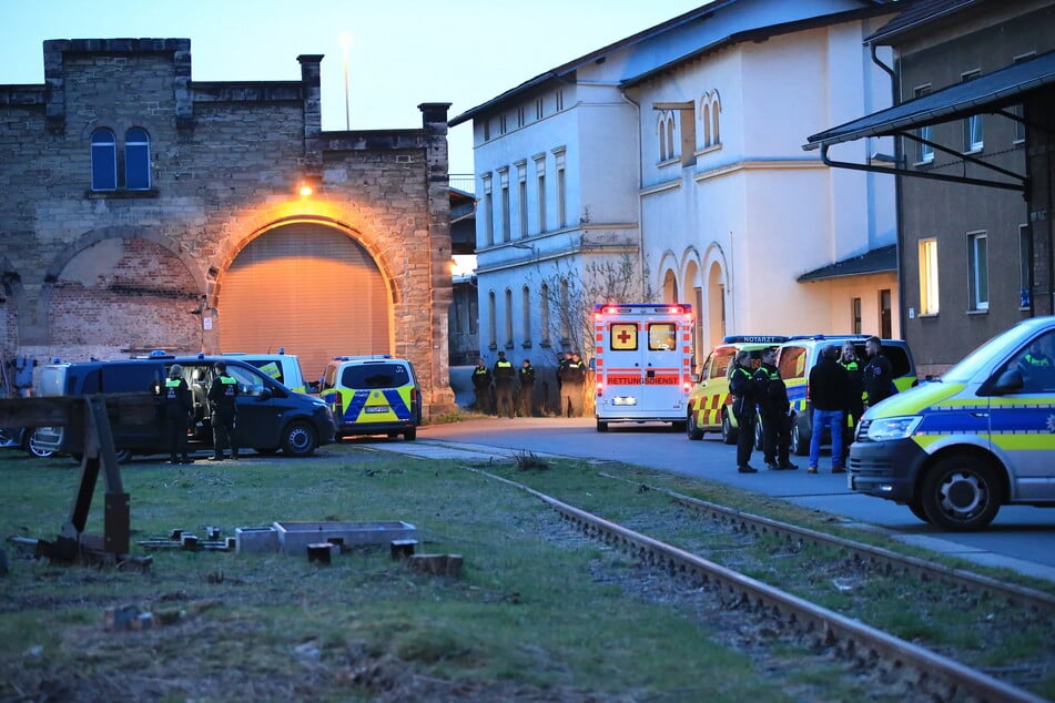 Nach einem Streit soll wohl offenbar eine Person zu Tode gekommen sein.