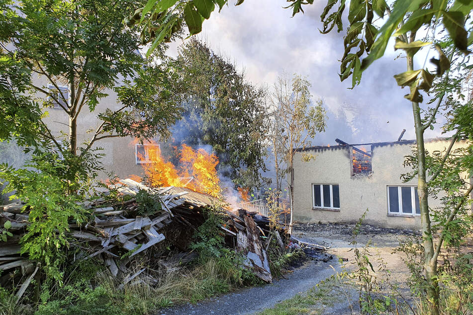 Die Dreiseitenhof brannte komplett aus.