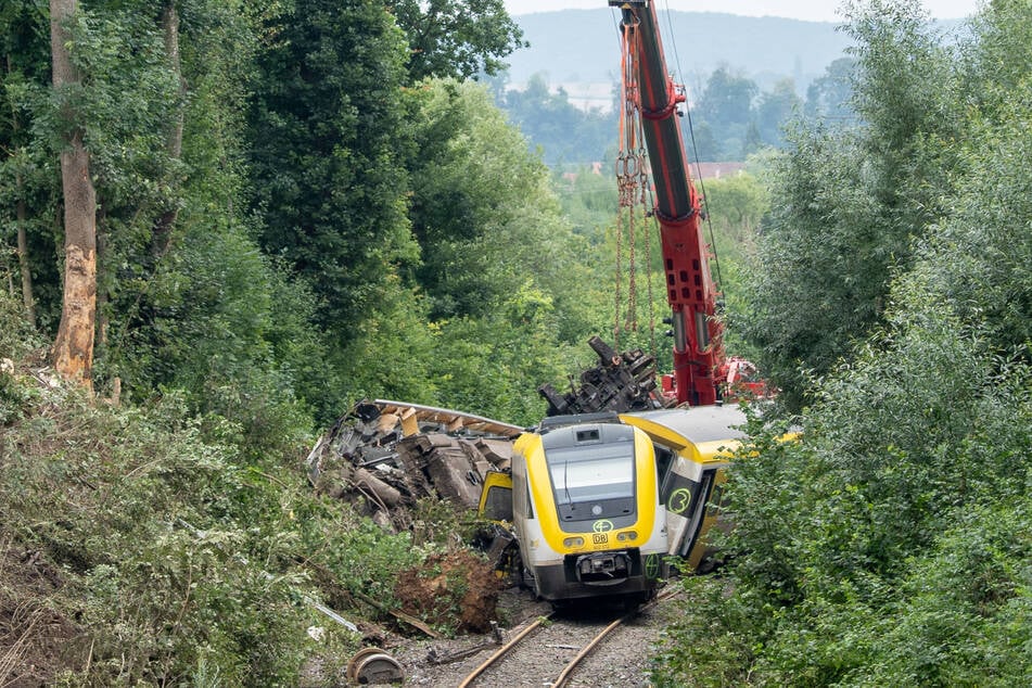Bei dem tödlichen Zugunglück in Riedlingen wurden 36 Menschen, darunter zwei Kinder, verletzt.