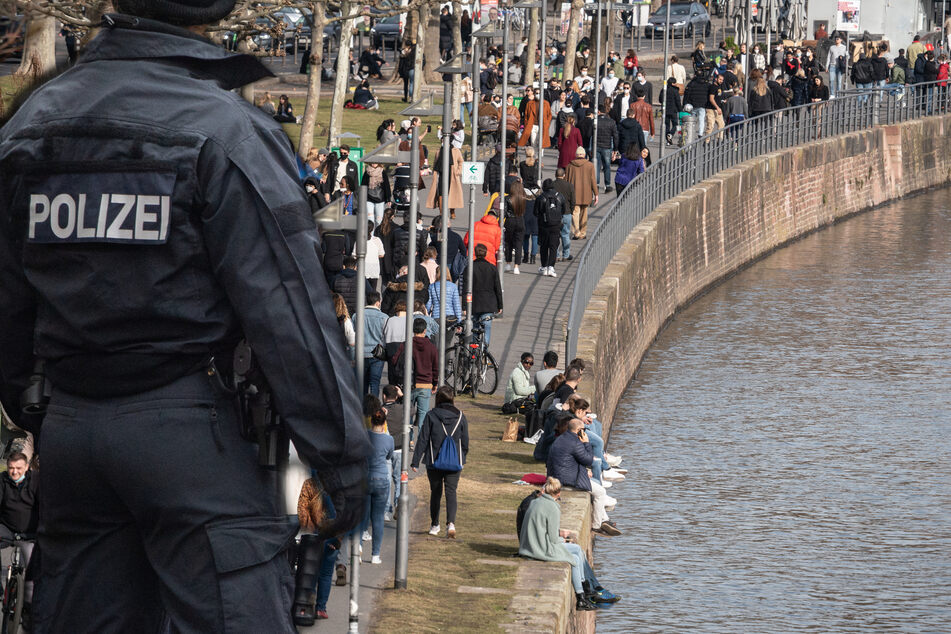 Die Rettungsaktion der Polizei blieb erfolglos. (Symbolfoto)