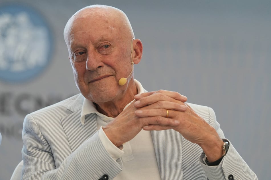 Seine modernistischen Entwürfe machten Architekt Norman Foster (89) weltbekannt.