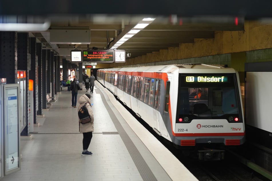 Die Linie der U1 wird in Hamburg zwischen Lattenkamp und Fuhlsbüttel Nord für drei Monate gesperrt. (Archivfoto)