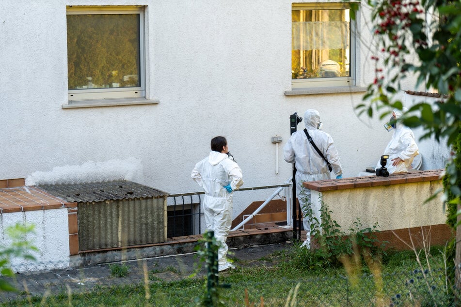 Die Spurensicherung war in dem Ort in Mittelhessen ebenfalls angerückt.