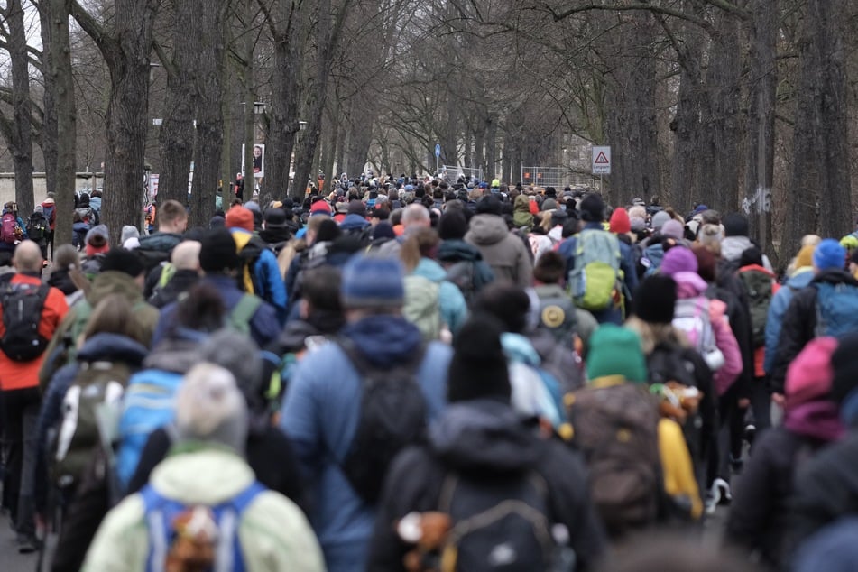 Im vergangenen Jahr waren laut Veranstalter rund 9000 Menschen beim Mammutmarsch in Leipzig dabei.