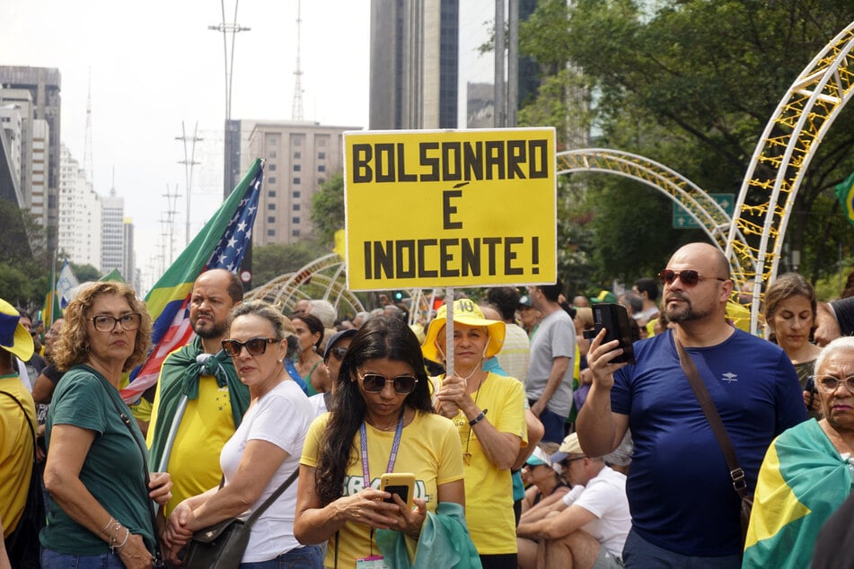Die Demonstranten befanden sich auf einem 240 Kilometer langen "Marsch für die Freiheit" von Paracatu nach Brasília. Dabei protestierten sie gegen die Inhaftierung ihres einstigen Präsidenten. (Archivbild)