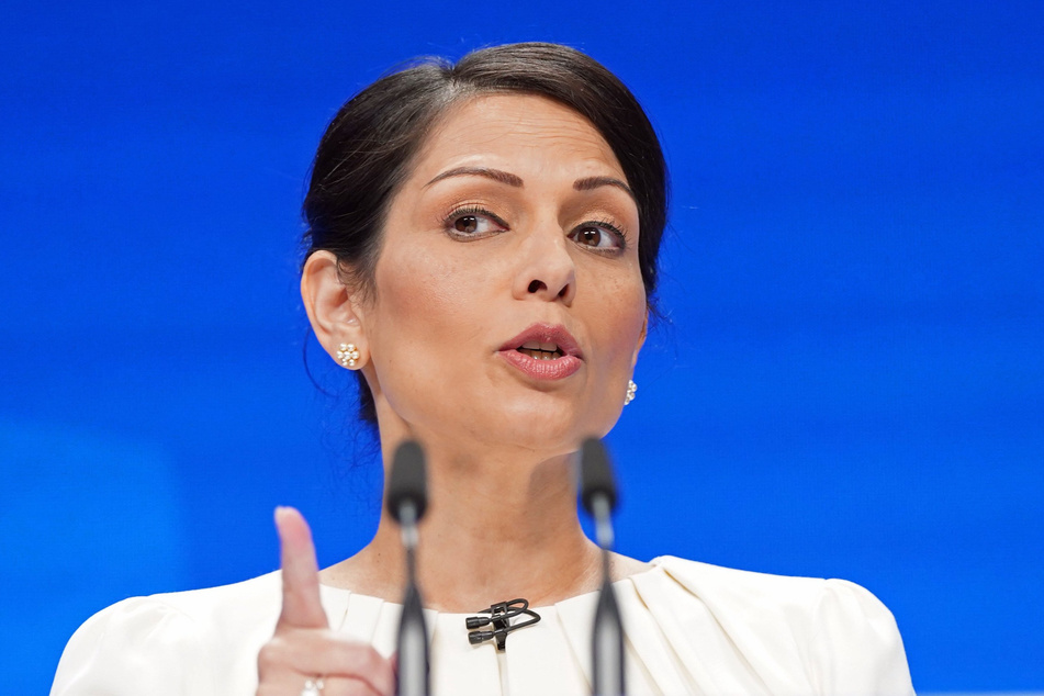 Die britische Innenministerin Priti Patel (49).