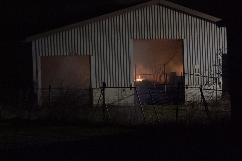 In der vergangenen Nacht waren mehrere Gebäude auf einem Grundstück in Frankenheim in Flammen aufgegangen.