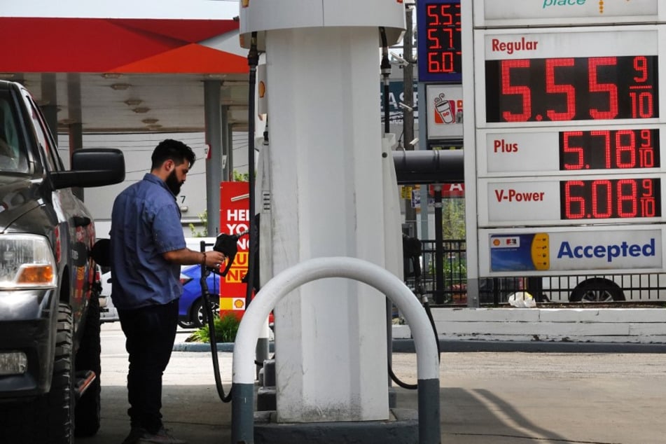 New York steps up to help drivers with soaring gas prices