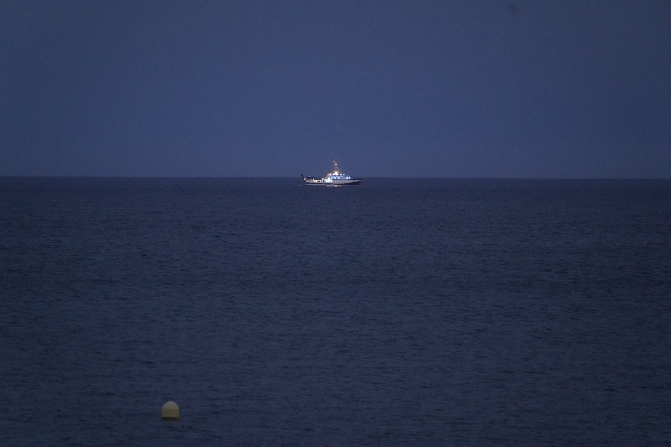 Das ozeanografische Schiff "Angeles Alvarino" war an der Suche nach den vermissten Mädchen beteiligt.