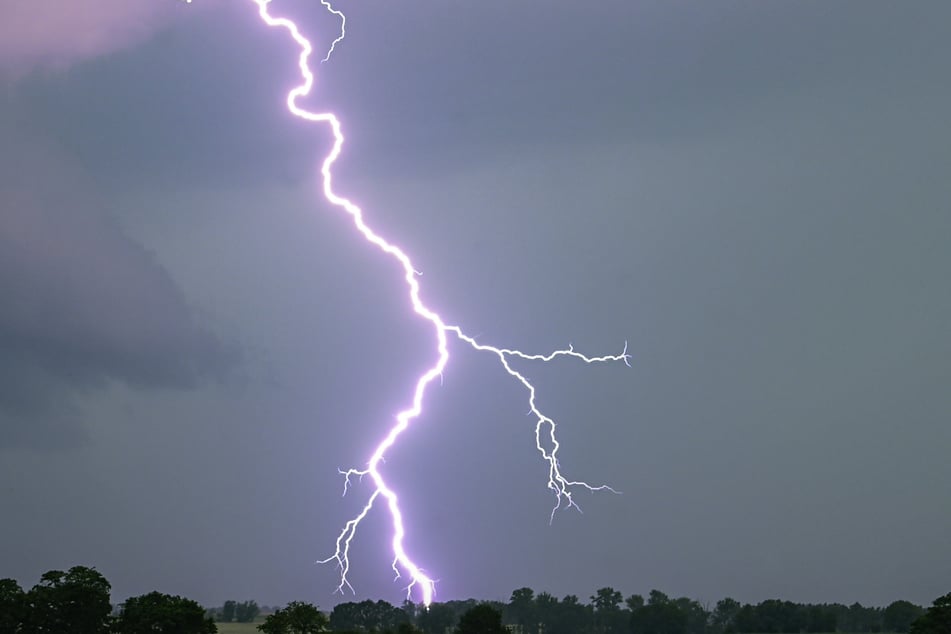 Der Blitz schlug inmitten der Menschenmenge ein. 72 Menschen wurden dabei verletzt.