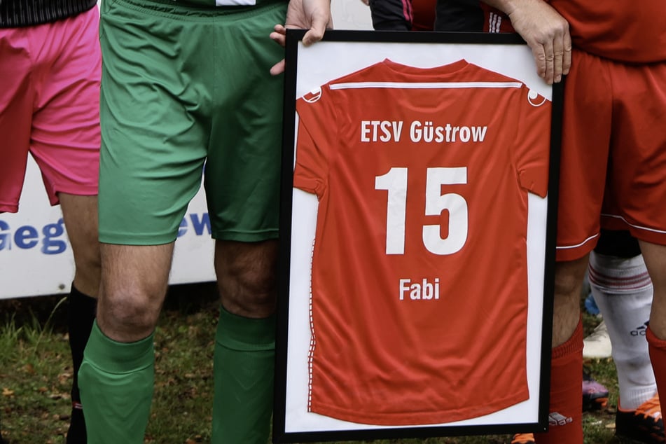 Am vergangenen Mittwoch hätte Fabian (†8) sein erstes Fußballspiel gehabt.