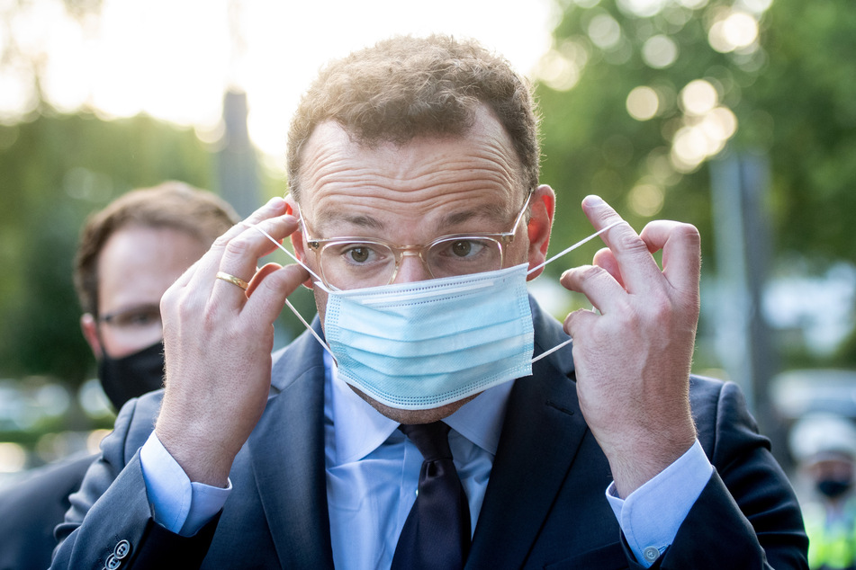 Schärfere Maskenregeln am Arbeitsplatz? Jens Spahn ist dagegen
