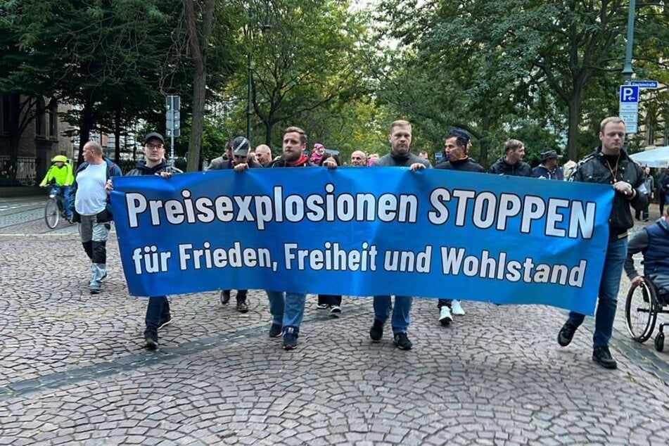 Sachsen-Anhalt: Hunderte protestieren gegen Preissteigerungen und Energiepolitik