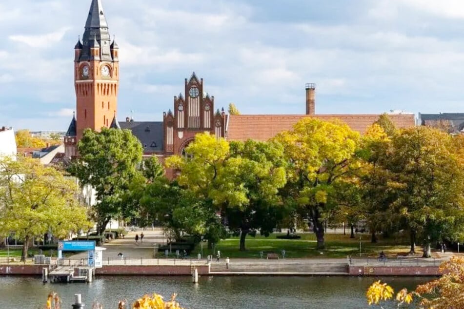 Eigenheim in Berlin Treptow-Köpenick verkaufen? Diese Makler kennen die Gegend am besten