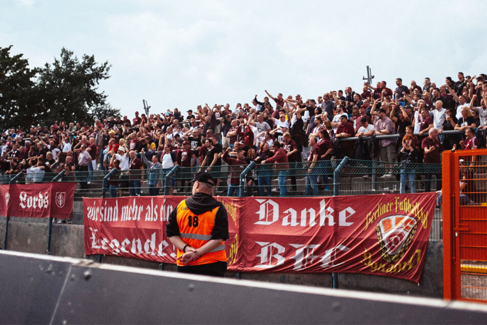 Die Anhänger des BFC Dynamo, die als äußerst gewaltbereit gelten, sind nicht das erste Mal negativ aufgefallen.