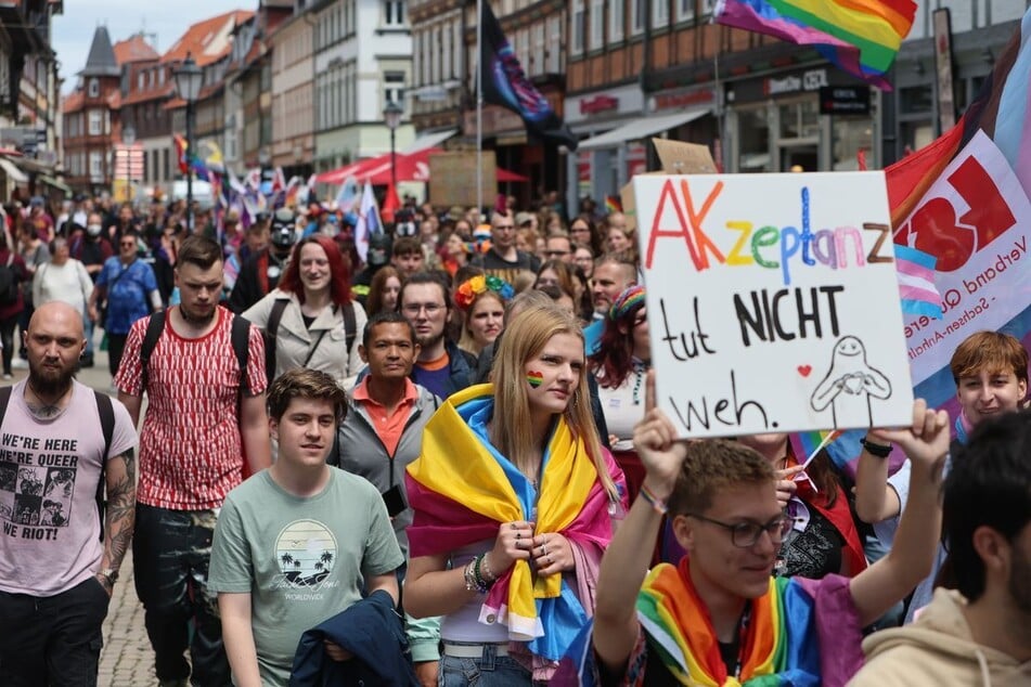 Dem CSD in Wernigerode wurde dieses Jahr mit einem Anschlag gedroht - bei einer Hausdurchsuchung wurde Munition gefunden.