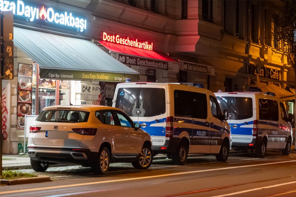 Wohn- und Gewerberäume waren Teil der Razzia.