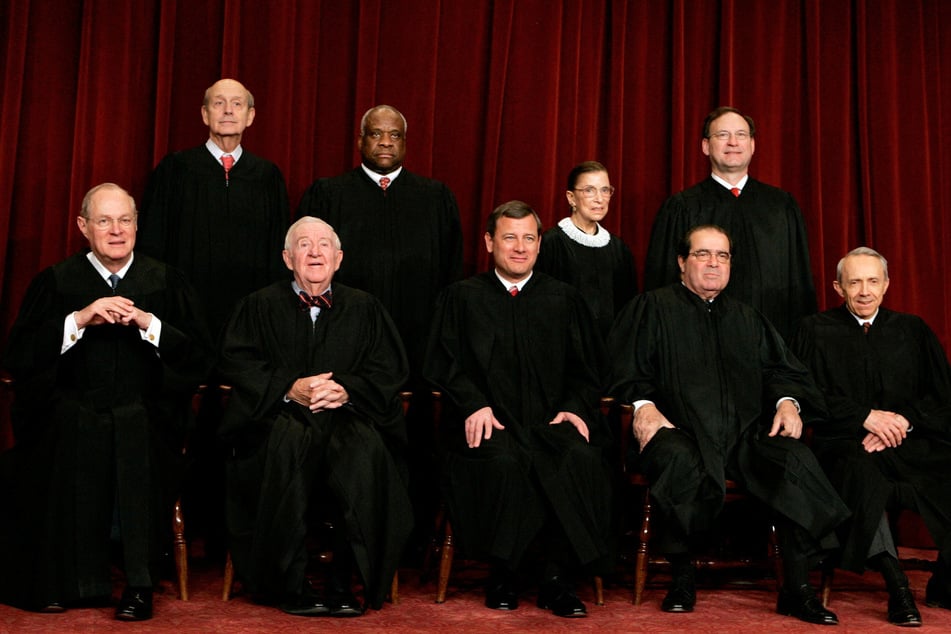 Souter (1st from r.) joined liberal Supreme Court justices in a ruling that reaffirmed the constitutional right to abortion in 1992.