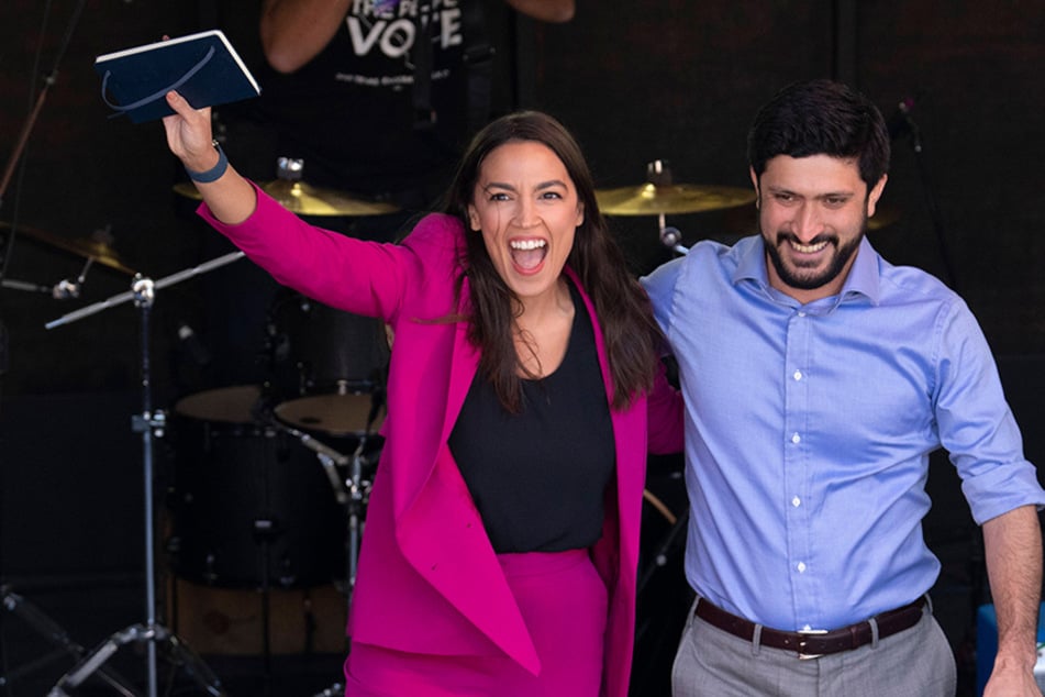 Democratic congressional candidate Greg Cesar (r.) rallied alongside US Rep. Alexandria Ocasio-Cortez (l.) at his Rally for Our Rights fundraising event in Austin, Texas on Sunday.