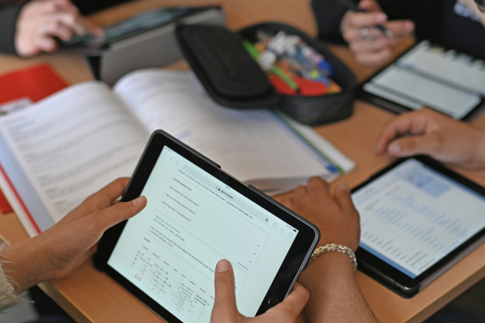 Laptop oder Tablet für jeden Schüler: Bayern setzt auf digitalen Unterricht