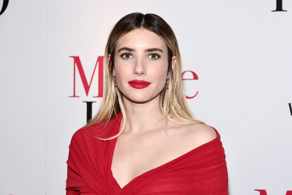 Schauspielerin Emma Roberts (31) hat Probleme, Kind und Beruf unter einen Hut zu bekommen.