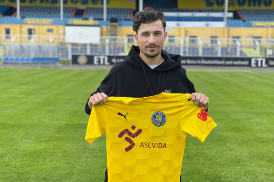 Michael Schlicht (27) wechselt zur kommenden Saison vom VfB Auerbach zu Lok Leipzig.