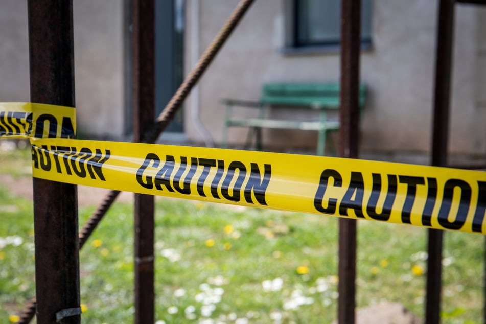 Die 64-Jährige wurde in ihrem eigenen Haus brutal ermordet. (Symbolbild)