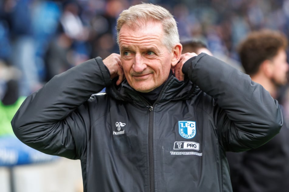 Interimstrainer Petrik Sander (64) nimmt das Spiel gegen Illertissen nicht auf die leichte Kappe.