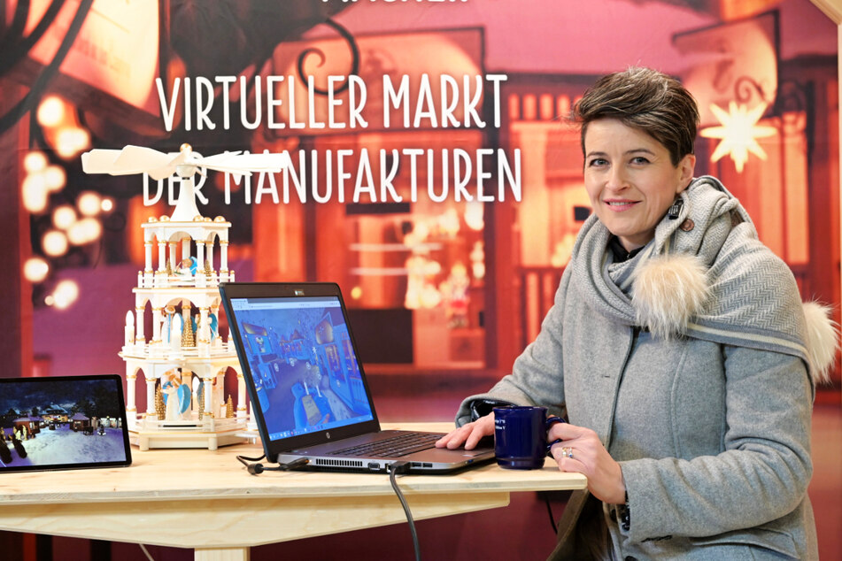 Dregeno-Chefin Juliane Kröner präsentierte 2020 erstmals den virtuellen Seiffener Weihnachtsmarkt - dieses Jahr gibt es eine Neuauflage.