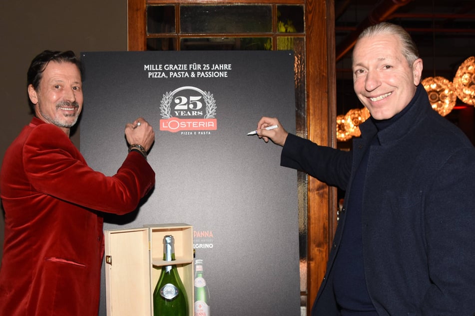 Im Jahr 1999 gründete Klaus Rader (l.) gemeinsam mit Friedemann Findeis die Systemgastronomie-Kette L’Osteria.